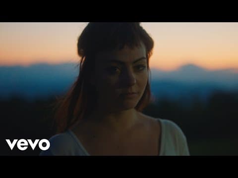 Angel Olsen - Lark